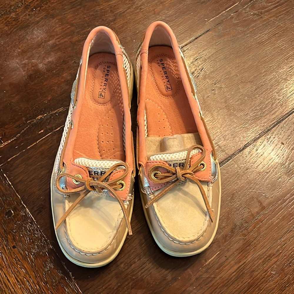 Never worn top siders